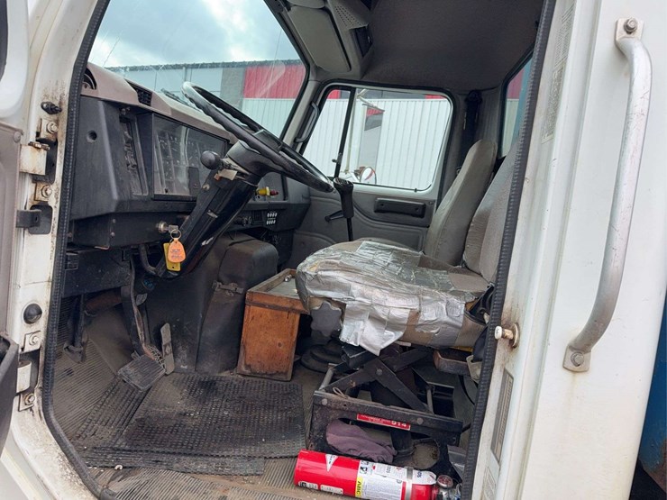 1997-international-4900-image-36