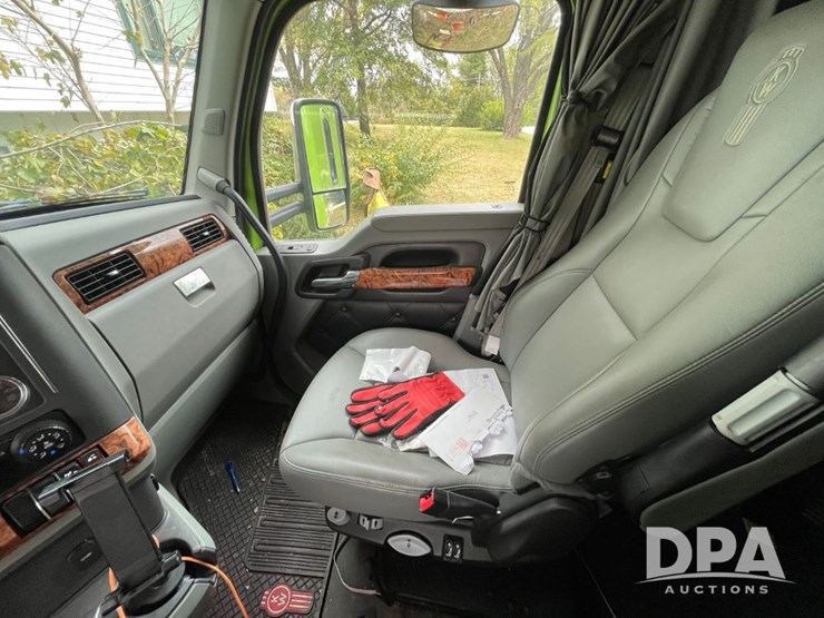 kenworth-t680-image-59