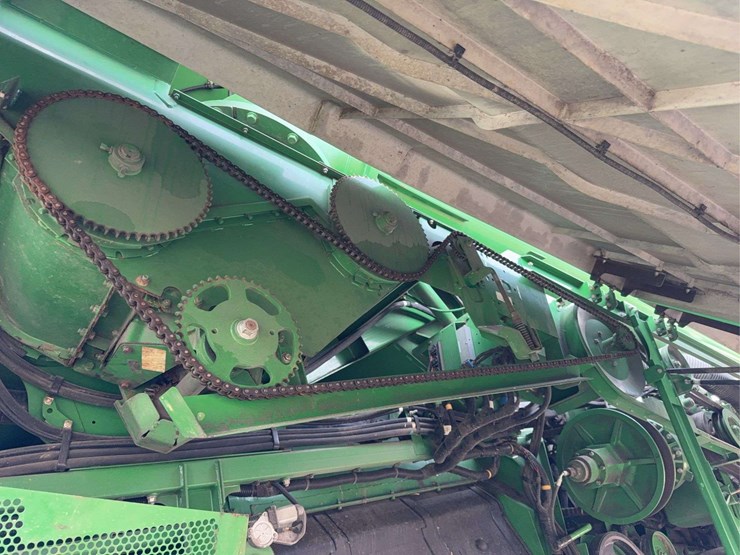 2013-john-deere-s670-image-56
