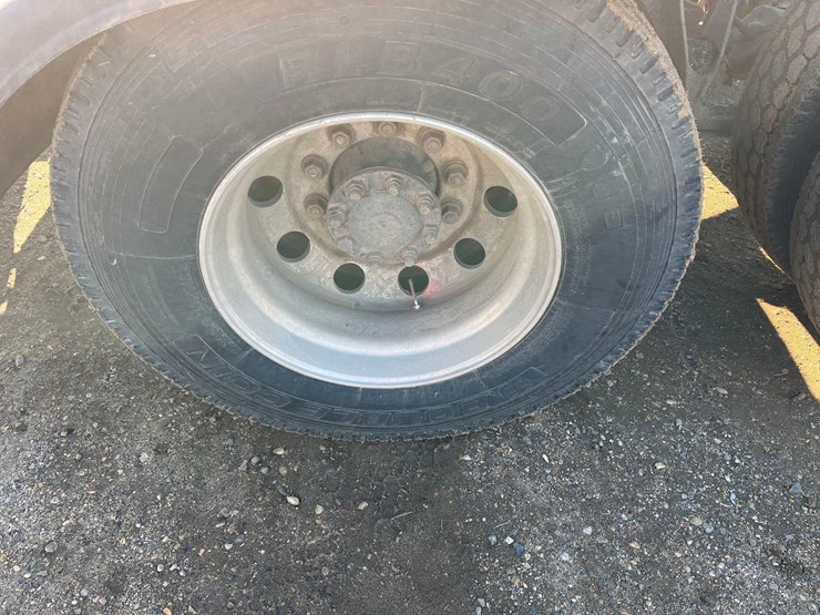 2005-international-9200i-image-23