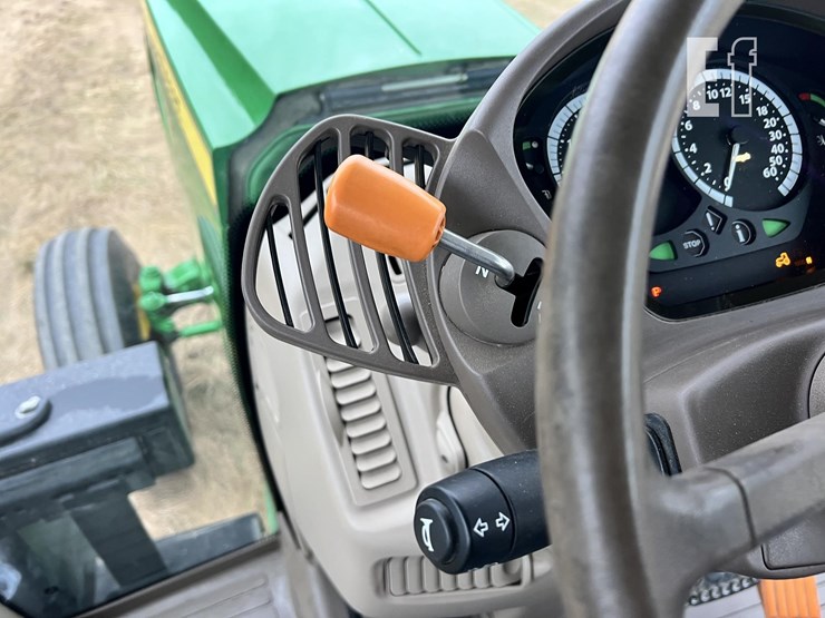 john-deere-6140r-image-11