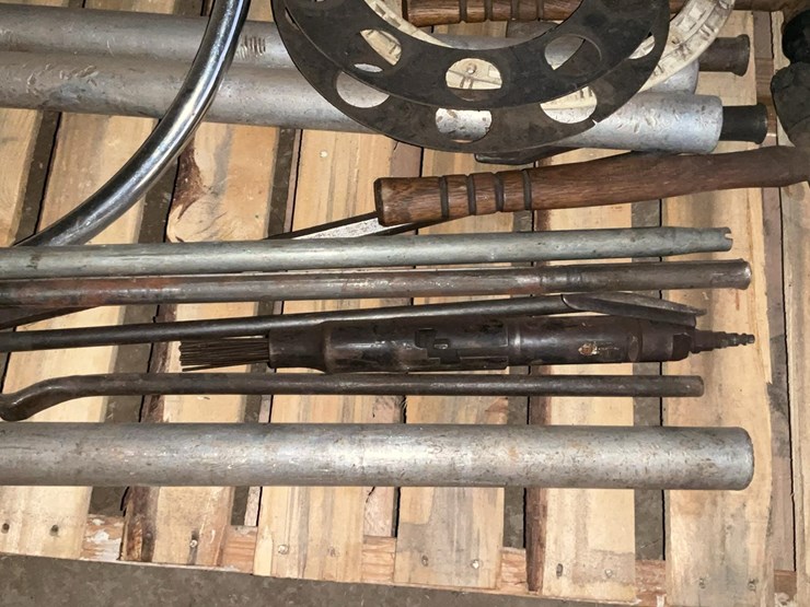 #549-•-tool-lot-image-3