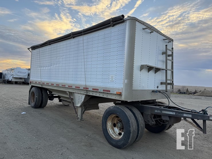 2002-stoughton-dolly-image-10