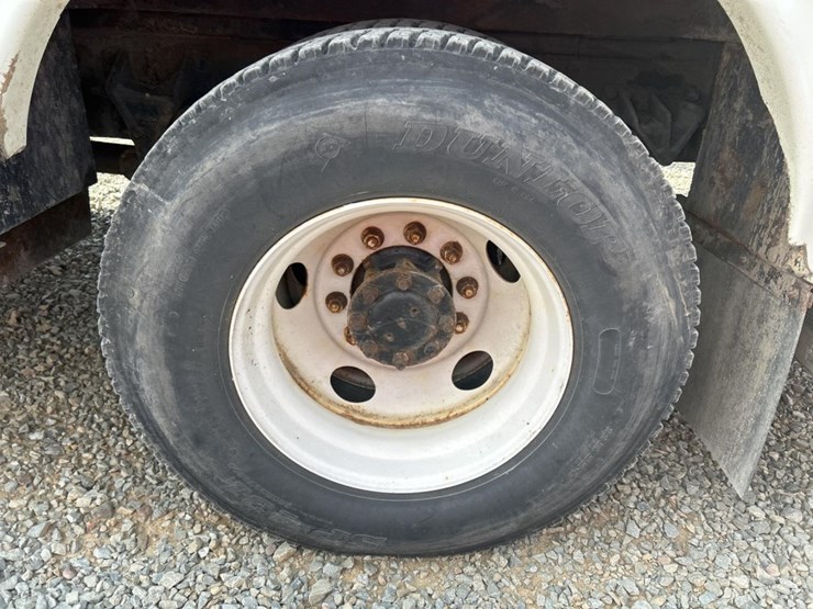 international-4000-image-119