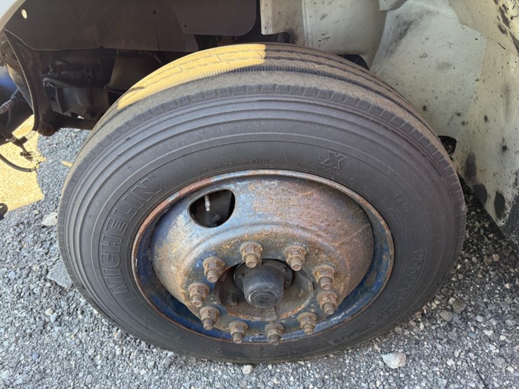 international-durastar-4300-image-9