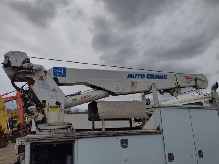 freightliner-fl70-image-24