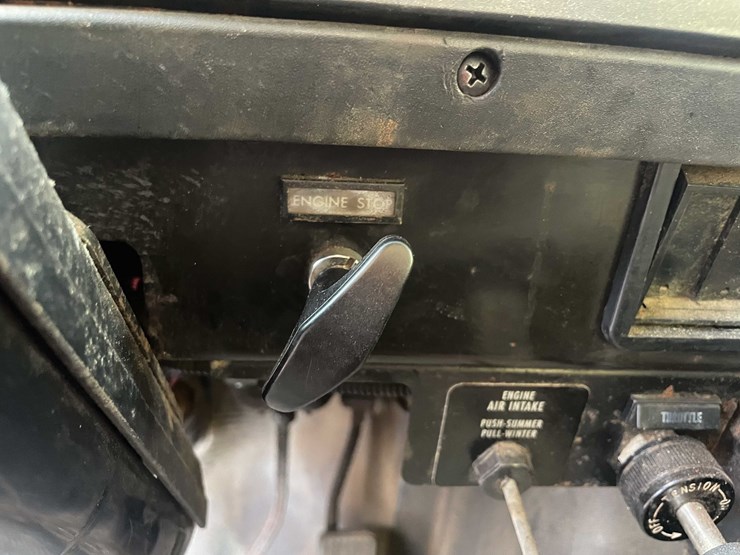 international-4900-image-90