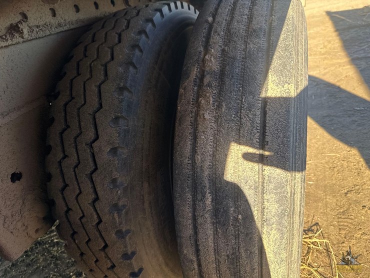 2010-imco-silage-trailer-image-13