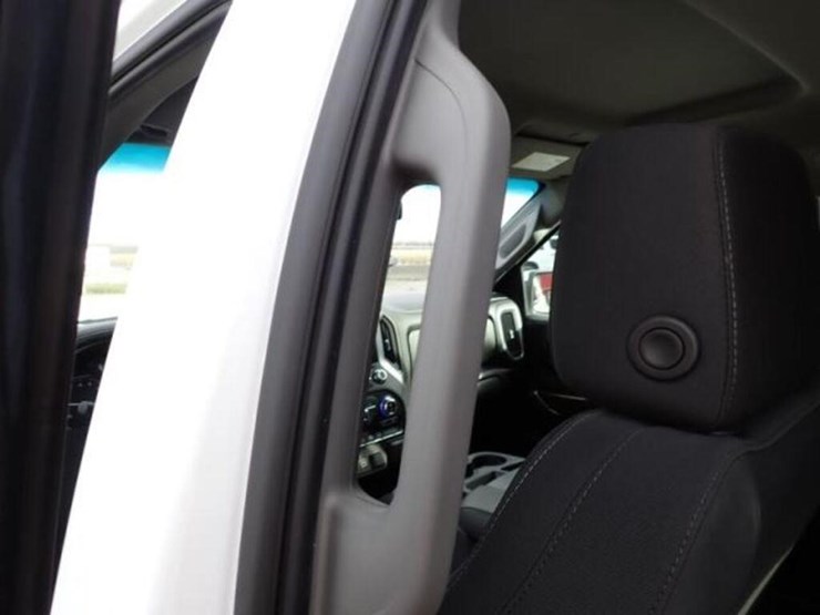 gmc-sierra-1500-sle-image-45