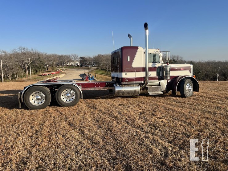 2007-peterbilt-379-image-7