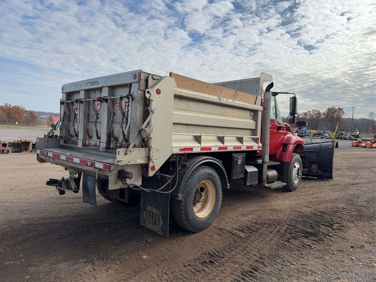 2013-international-workstar-7400-image-3