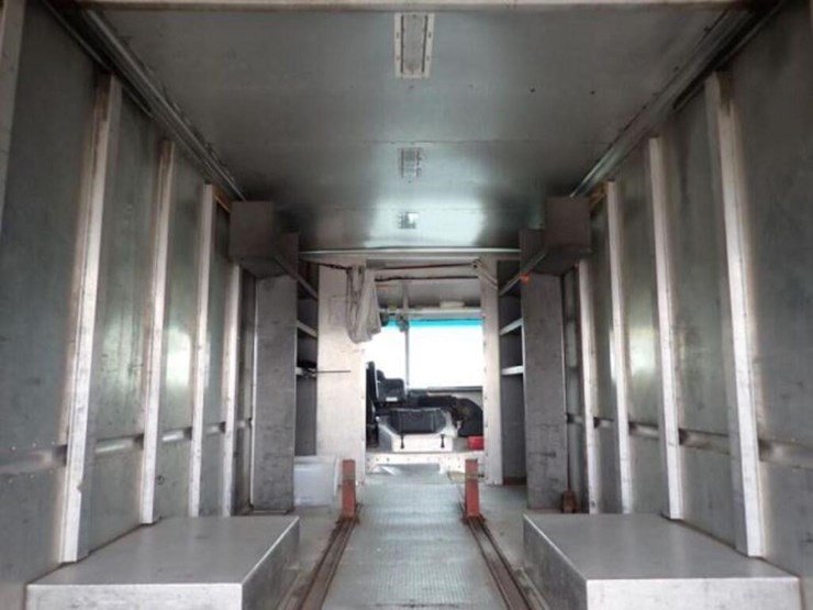 2015-freightliner-mt55-image-47