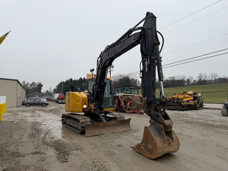 2018-deere-85g-image-7