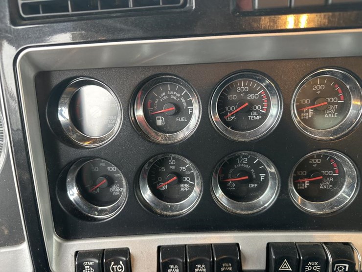 kenworth-w900-image-29