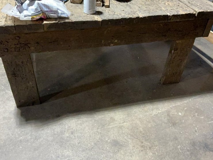 #610-•-11-wooden-tables-image-6