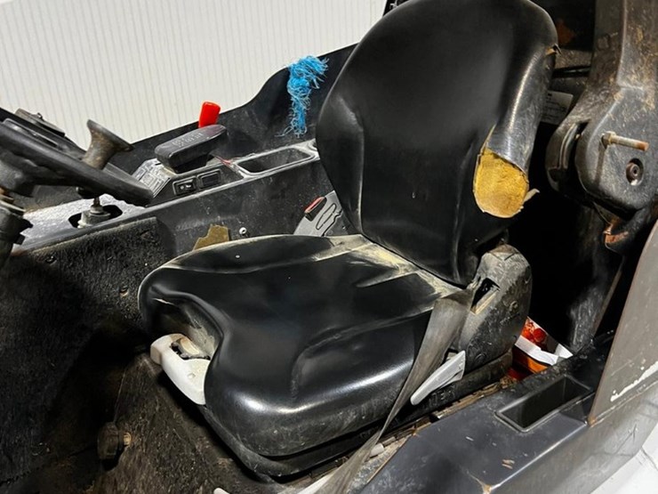 2021-bobcat-l23-image-19