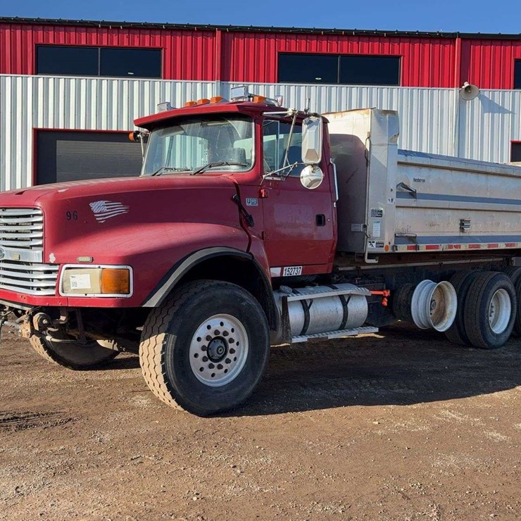 1995 FORD LTL9000