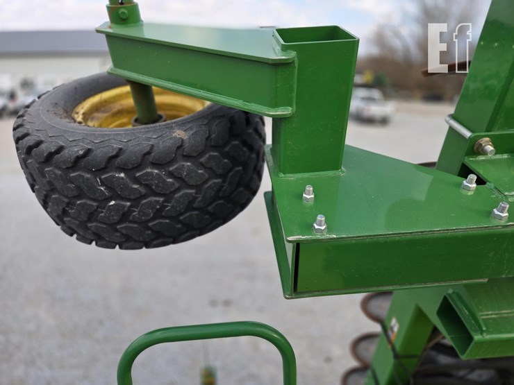 john-deere-1990ccs-image-32