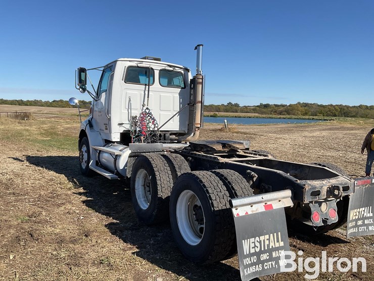 2007-sterling-at9500-image-7