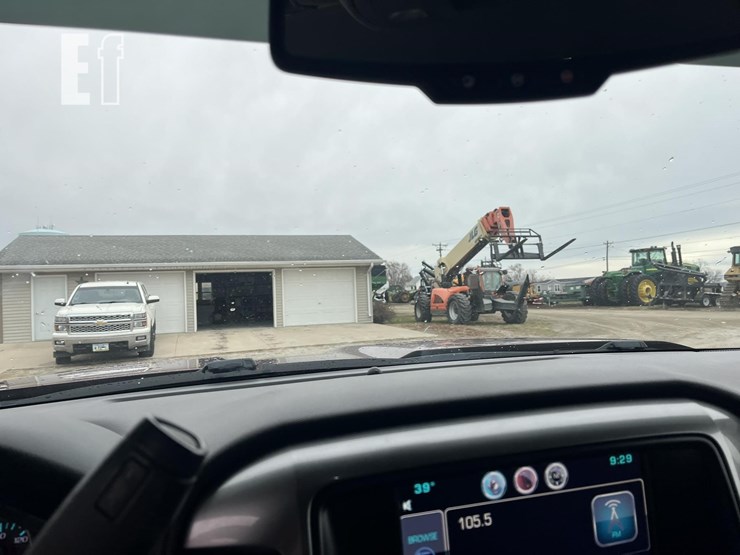chevrolet-silverado-2500hd-lt-image-34