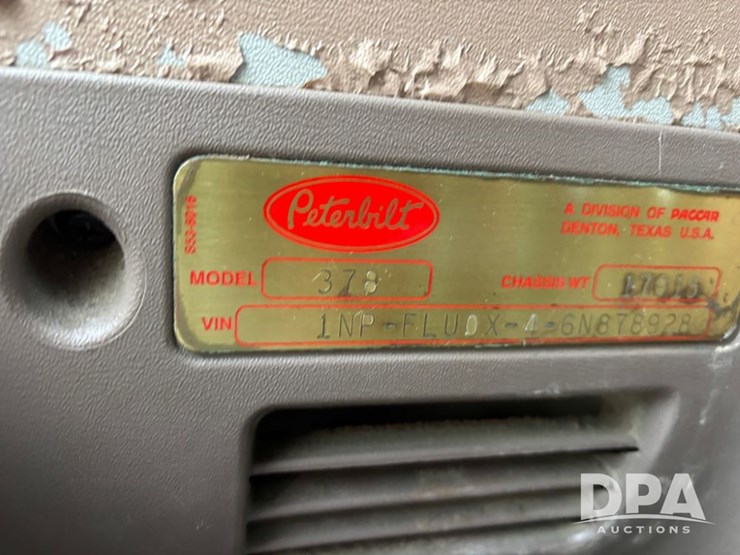 peterbilt-378-image-95