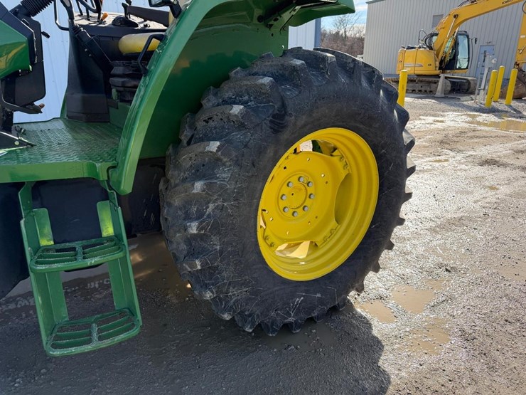 john-deere-6310-image-14