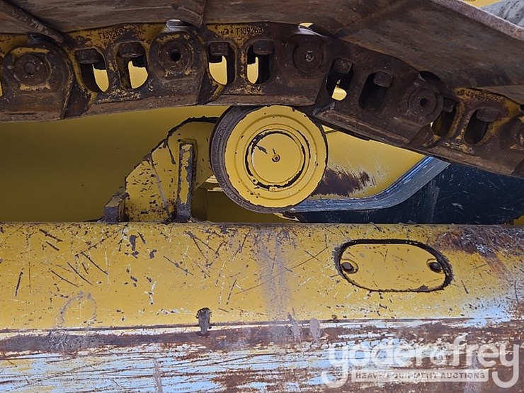 2019-deere-850l-lgp-image-28