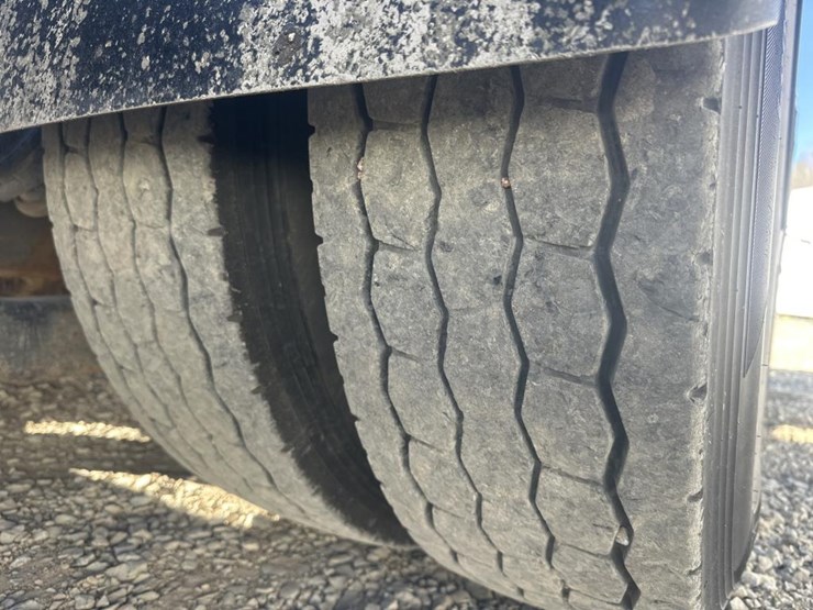 2009-kenworth-t800-image-82