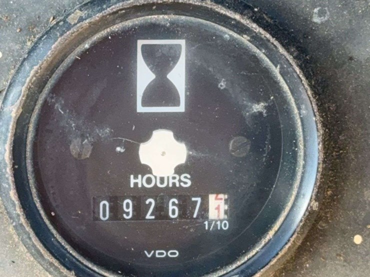 john-deere-444-image-25