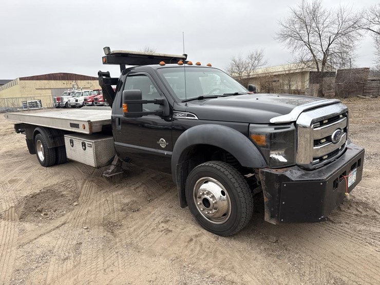 ford-f550-xlt-image-7