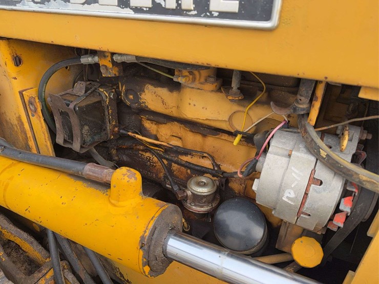 1976-deere-450c-image-27