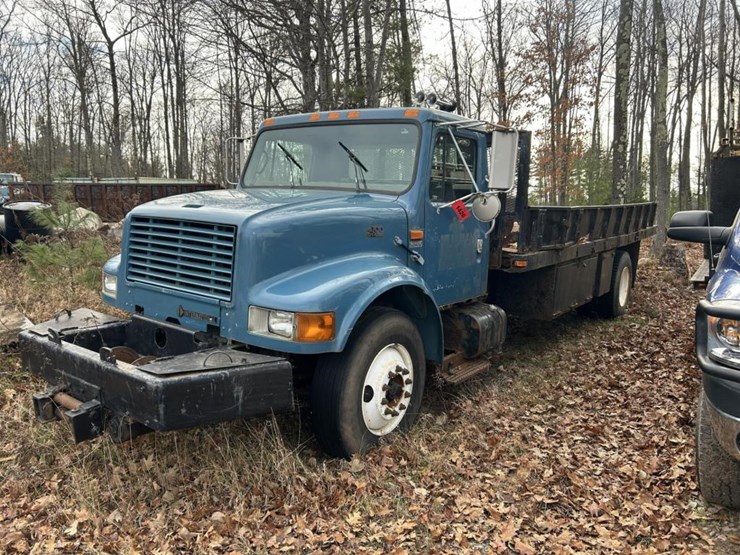 international-4700-image-1