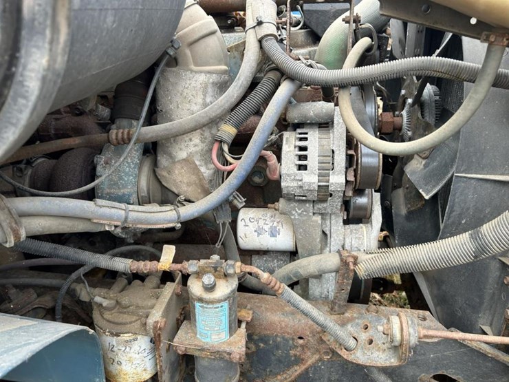 international-4700-image-27