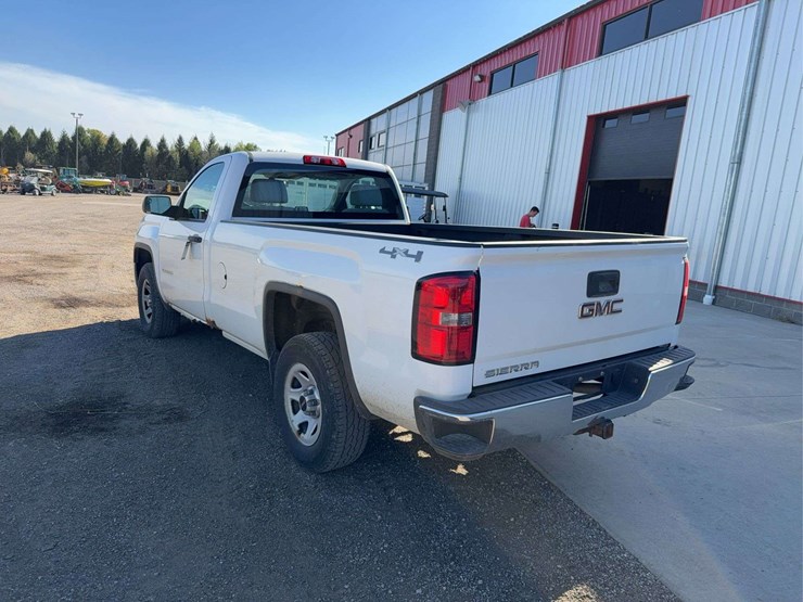 2014-gmc-sierra-1500-image-4