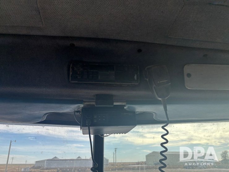 peterbilt-377-image-69