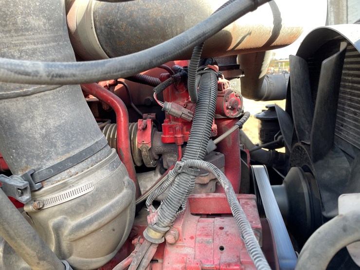 international-8600-image-53