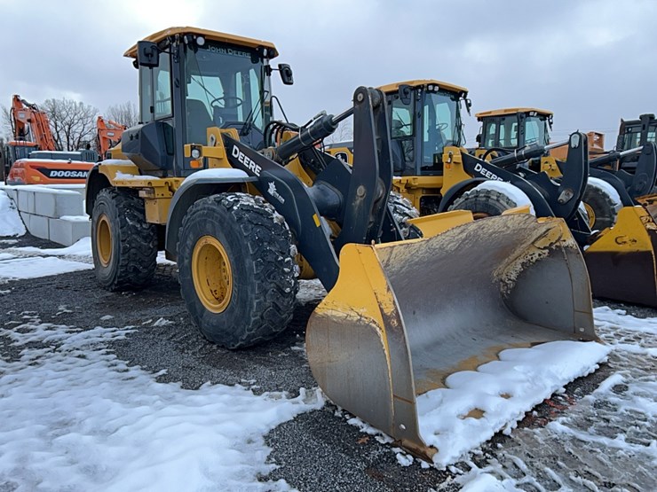 2019-deere-544l-image-3