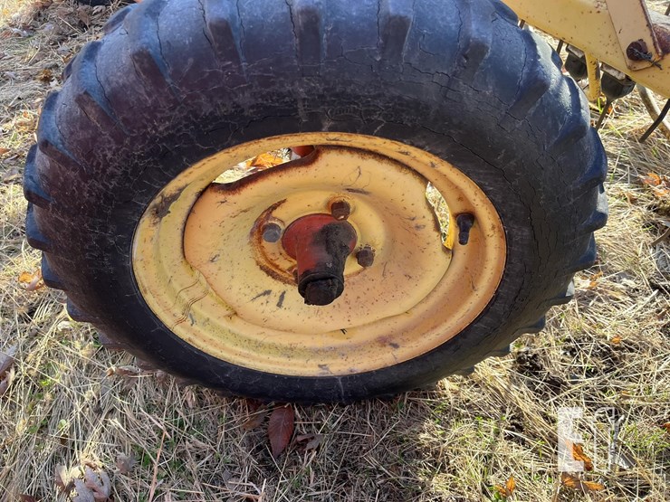 new-holland-258-image-4