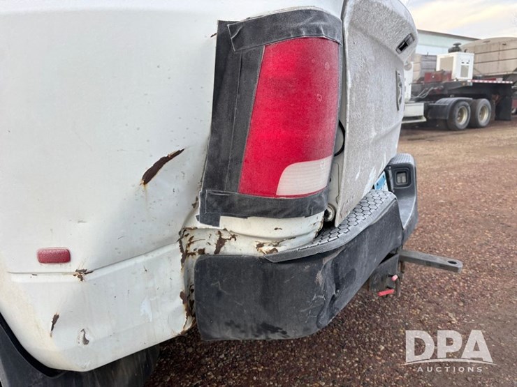 dodge-ram-3500-image-43