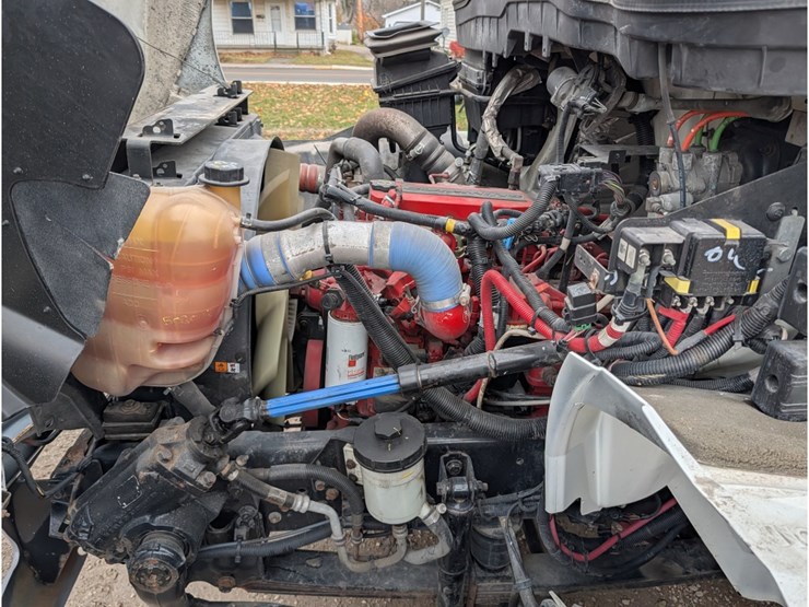 international-durastar-4300-image-16