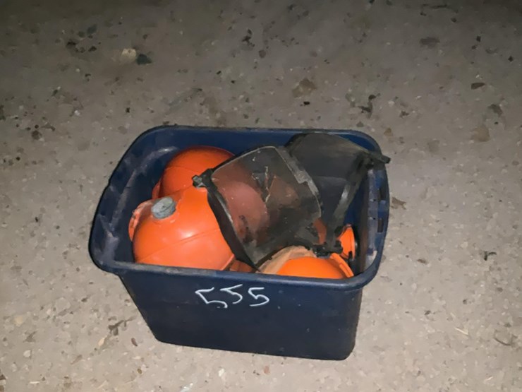 #555-•-safety-hard-hats-image-1