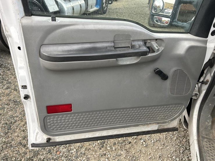 2006-ford-f250-image-54