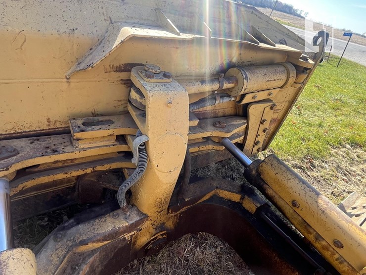 caterpillar-d6h-xl-image-19