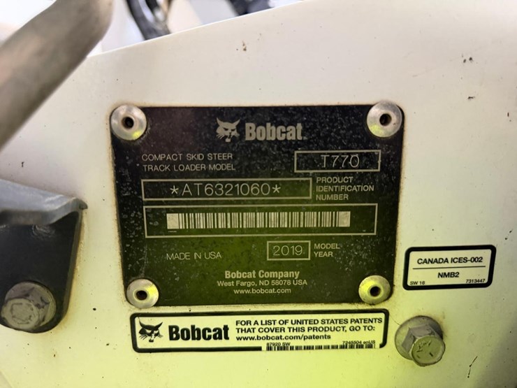 2019-bobcat-t770-image-34