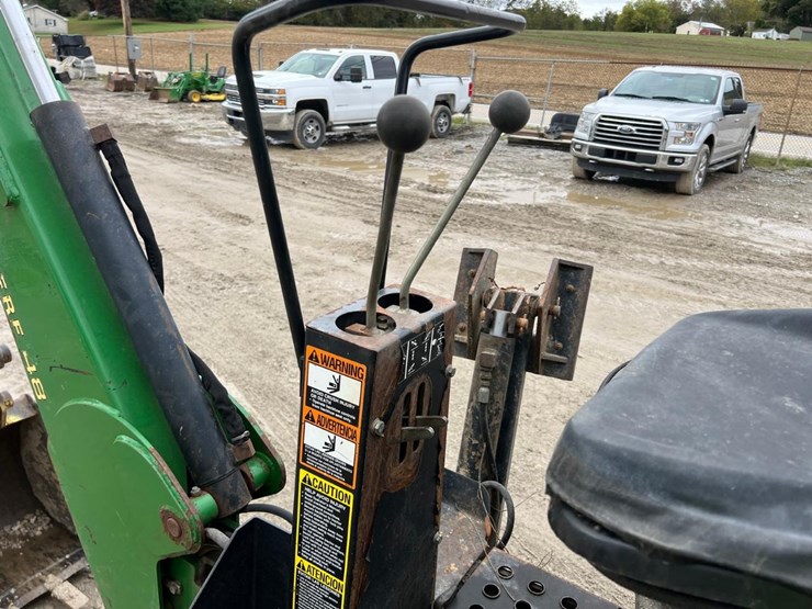 john-deere-4700-image-25