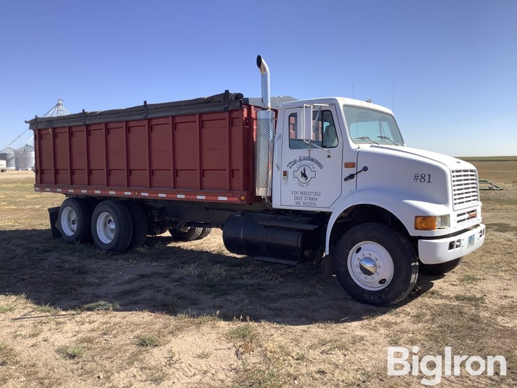 international-8100-image-3