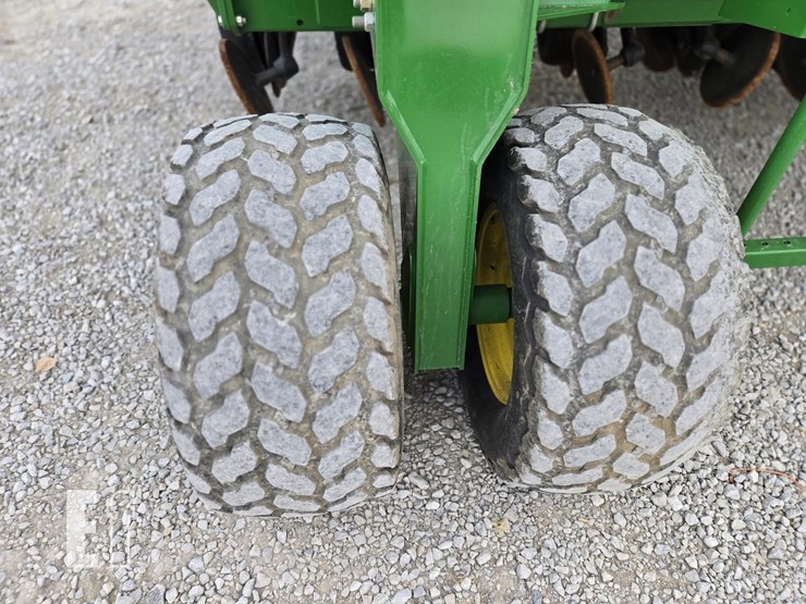 john-deere-1990ccs-image-17