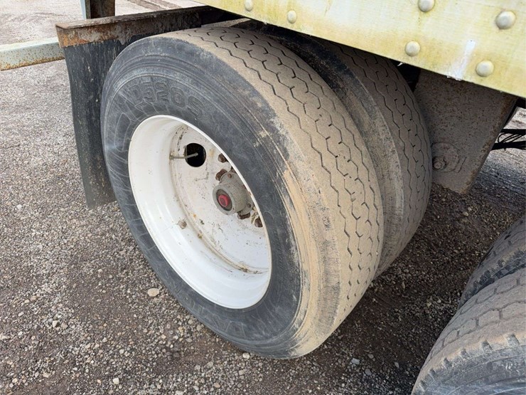 2005-great-dane-48-image-8