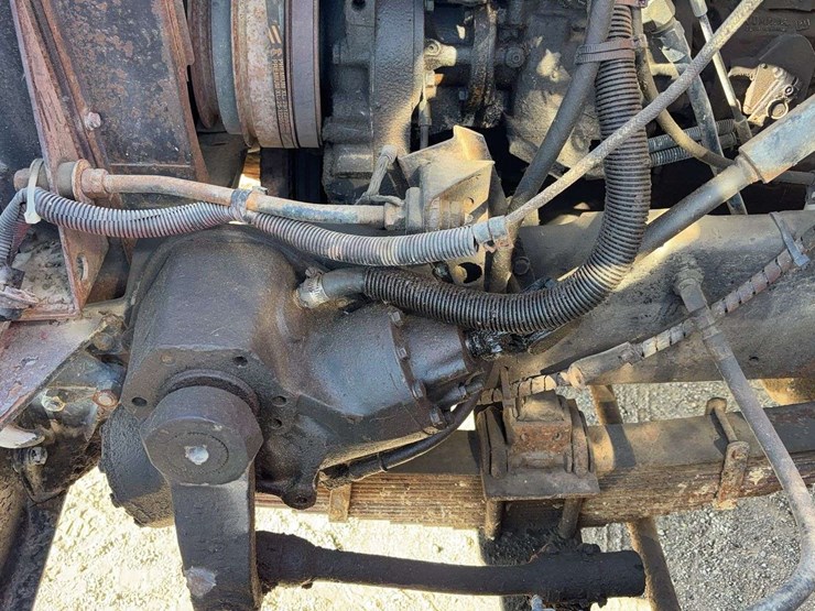 1968-international-f2000d-image-35