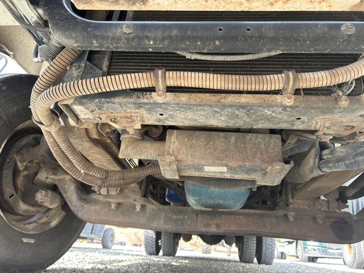 international-4000-image-69